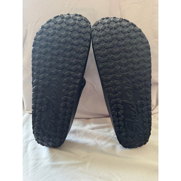 Skechers Arch Fit Black Buckle Strap Sandals – Supportive Comfort Slides - Picture 3 of 6